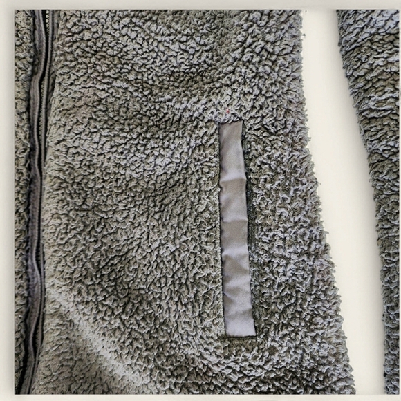 Patagonia Women’s Los Gatos Full‑Zip Fleece Jacket, Size S, Gray –‎ STY25211FA17 - Picture 3 of 7